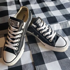 Converse  Chuck  Taylors
